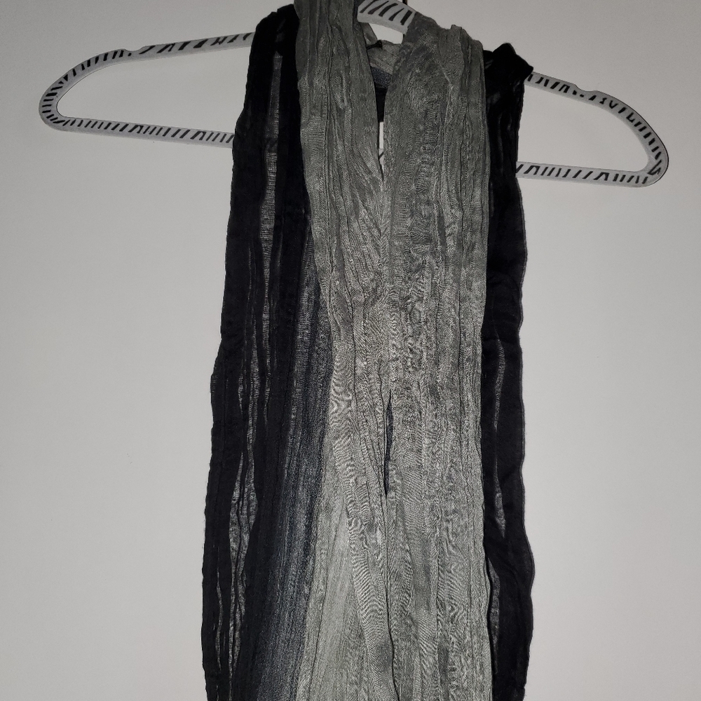 Black / Grey Infinity scarf